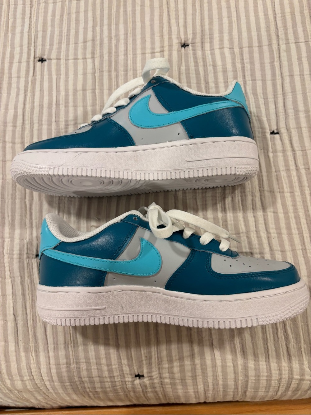 Nike Air Force 1 Custom Teal & Blue Low-Top Sneakers